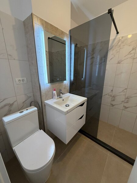 Theodor Pallady, 5 minute metrou 1 Decembrie 1918, stradal, bloc reabilitat